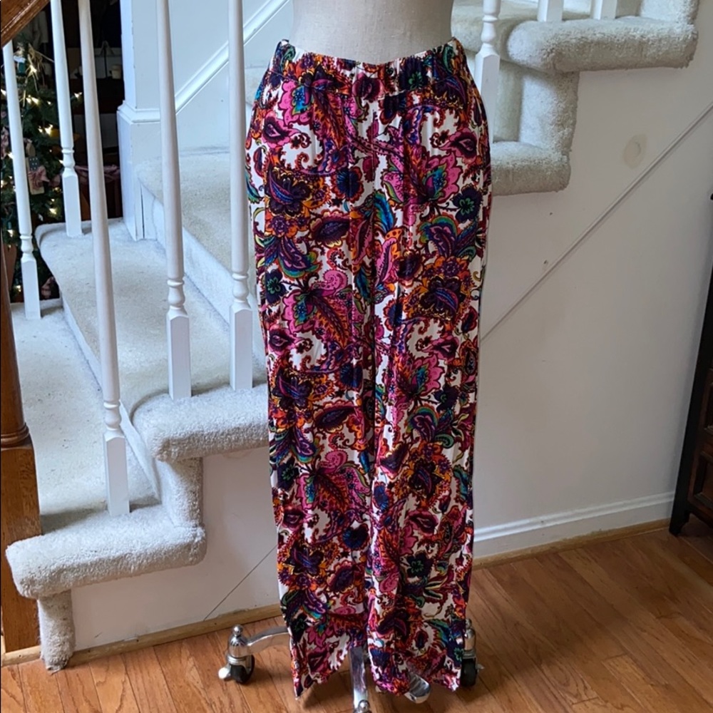 Multicolored paisley pants